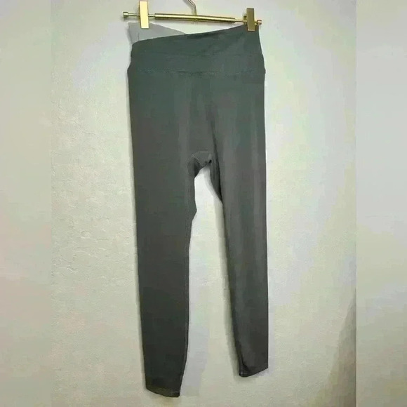 HALARA IN MY FEELS CLOUDFUL CROSSOVER COLOR BLOCK LEGGINGS SIZE S - Picture 8 of 10